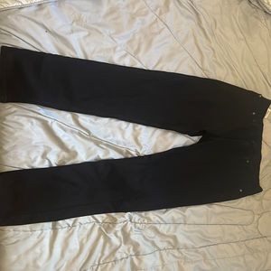 Selling all black Levi’s jeans